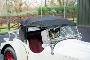 Bild 34/39 von Jaguar SS 100 (1979)