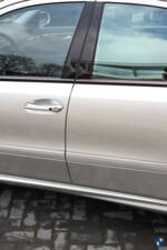 Image 66/84 of Mercedes-Benz E 55 AMG (2002)
