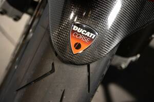 Image 43/50 of Ducati DUMMY (2004)