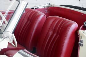 Image 46/50 de Mercedes-Benz 190 SL (1960)
