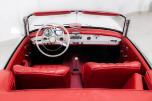 Afbeelding 22/31 van Mercedes-Benz 190 SL (1961)