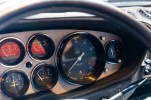 Image 44/74 of Ferrari 365 GTB/4 Daytona (1971)