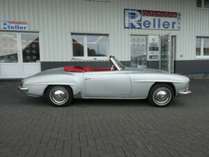 Image 7/26 of Mercedes-Benz 190 SL (1957)