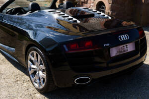 Bild 6/13 von Audi R8 V10 Spyder (2011)