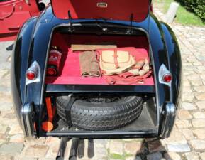 Immagine 9/14 di Jaguar XK 120 OTS (1953)