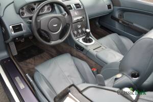 Image 29/50 of Aston Martin V8 Vantage (2007)