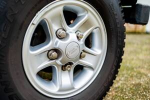 Image 13/50 of Land Rover Defender 90 (2012)