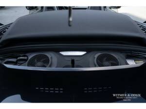 Image 38/39 de Porsche 911 Carrera 4S (2019)