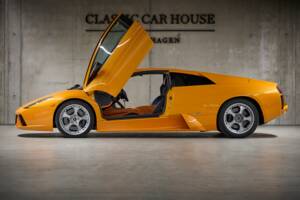 Image 9/99 of Lamborghini Murciélago (2003)