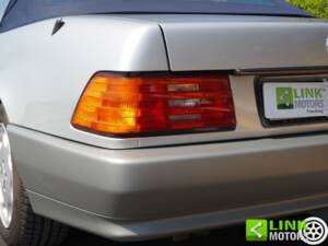 Image 44/50 de Mercedes-Benz 300 SL-24 (1992)