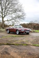 Image 12/50 of Jaguar XJS 5.3 V12 (1993)