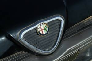 Image 22/50 of Alfa Romeo 164 2.0 (1990)