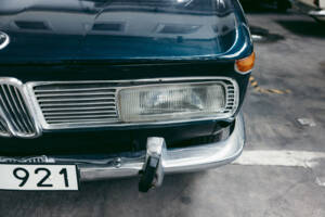 Bild 16/112 von BMW 2000 (1970)