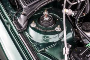 Bild 20/34 von MG ZT-T 260 SE (2004)
