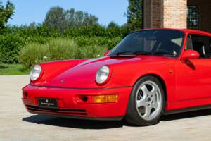 Image 32/50 de Porsche 911 Carrera RS (1991)