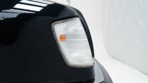 Image 13/15 of Mercedes-Benz E 200 (1995)