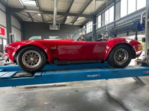 Immagine 14/20 di AC Cobra Lightweight (1994)