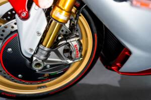 Bild 21/38 von MV Agusta DUMMY (2011)