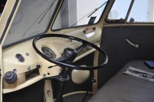 Imagen 10/30 de Volkswagen T1 minibus (1962)