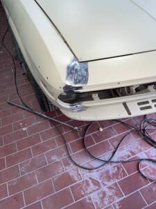 Image 83/118 of BMW 2800 CS (1970)