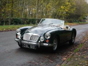 Image 3/17 of MG MGA Twin Cam (1959)