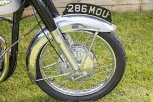 Immagine 13/39 di Norton 650 SS (1964)
