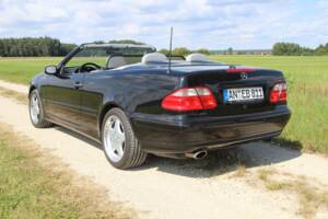 Bild 6/42 von Mercedes-Benz CLK 430 (2002)