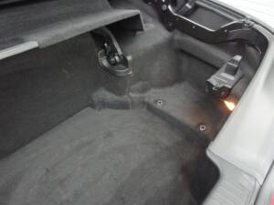 Image 63/99 of Mercedes-Benz SL 63 AMG (2012)