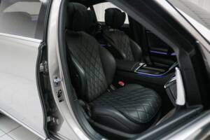 Bild 10/22 von Mercedes-Benz S 500 4MATIC (2021)