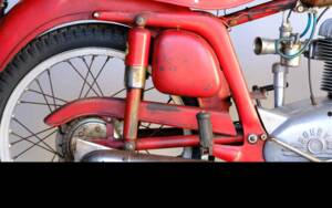 Image 9/83 of MV Agusta 175 CS Sport Disco Volante (1955)