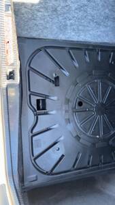 Immagine 21/33 di Mercedes-Benz 230 E (1992)