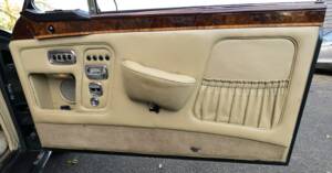 Image 37/50 de Bentley Corniche I (1975)