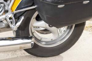 Imagen 30/37 de BMW R 1200 C (2000)