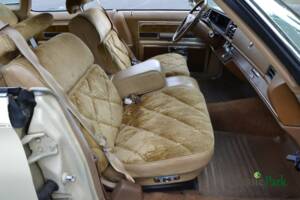 Image 29/50 de Buick Electra 225 Hardtop (1976)