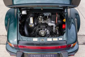Image 42/52 of Porsche 911 Carrera 3.2 (1989)