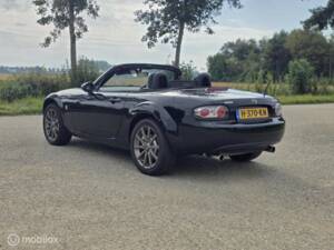 Immagine 9/31 di Mazda MX-5 1.8 (2006)