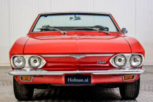 Image 12/50 of Chevrolet Corvair Monza Convertible (1966)