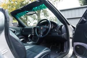 Bild 43/46 von Porsche 911 Turbo (2003)