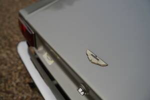 Bild 25/50 von Aston Martin V8 (1974)