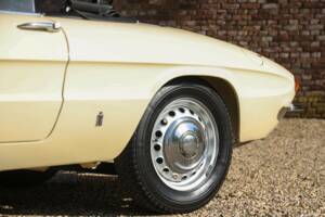 Image 37/50 of Alfa Romeo 1600 Duetto (1967)