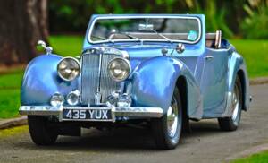Image 1/50 of Triumph 2000 Roadster (1949)