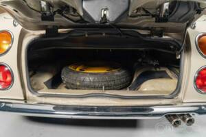 Bild 6/19 von Nissan Figaro (1991)