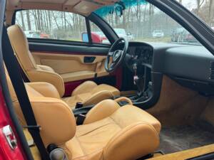 Afbeelding 11/21 van Alfa Romeo SZ (1991)