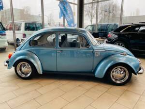Imagen 2/13 de Volkswagen Escarabajo 1300 (1973)