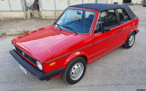 Afbeelding 4/50 van Volkswagen Golf Mk I Convertible 1.1 (1981)