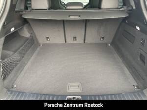 Imagen 12/32 de Porsche Cayenne Turbo E-Hybrid (2025)