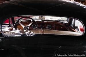 Bild 39/46 von Jaguar XK 120 FHC (1953)