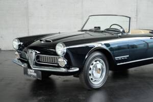 Image 38/50 of Alfa Romeo 2000 Spider (1959)