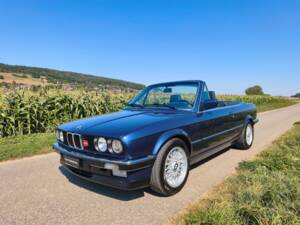 Afbeelding 1/26 van BMW 325i (1989)