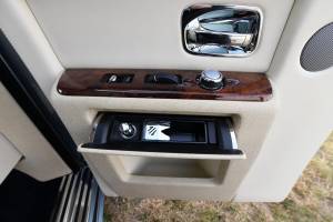 Image 35/50 of Rolls-Royce Phantom VII (2016)